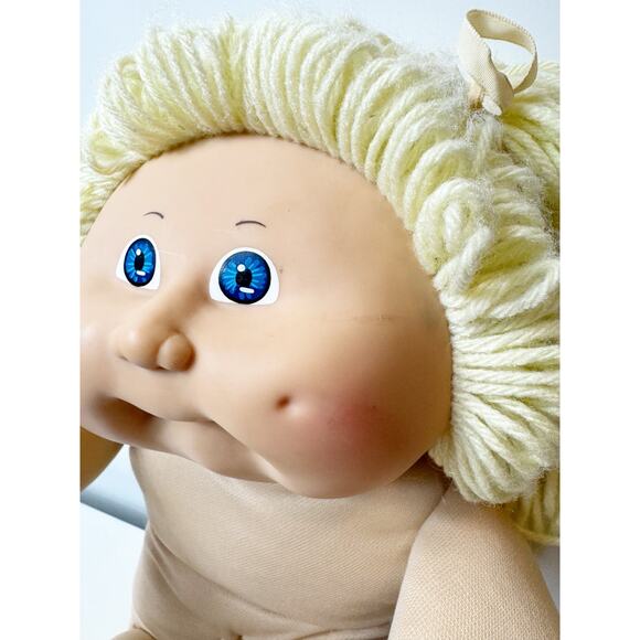 Vintage Cabbage Patch Kids Doll Head Marker 8 Lemon Blonde Ponytails Blue eyes - Picture 2 of 11
